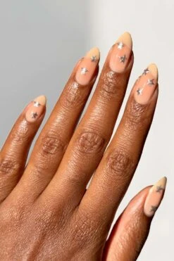 Sterling -Cirque Colors Shop LOWRES swatch anna Sterling