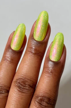 You Tart! -Cirque Colors Shop LOWRES swatch brittney youtart01