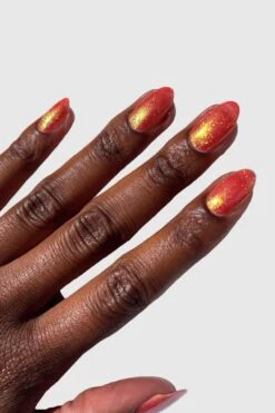 Velvet Rope -Cirque Colors Shop LOWRES Lauren velvetrope02