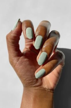 Paloma -Cirque Colors Shop Lauren PALOMA LOW RES 02 33673