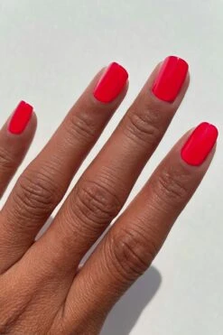 Strawberry Fields -Cirque Colors Shop STRAWBERRYFIELDS LOW RES 01 47045