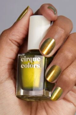 Cirque Colors Shop 27 Cirque Colors Shop -Cirque Colors Shop Singularity Antonia Low Res 88172