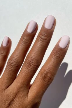 Whitney -Cirque Colors Shop WHITNEY LOW RES 01 28906