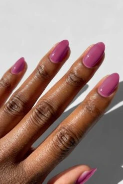 Berry Jelly -Cirque Colors Shop lauren swatch berry jelly 01 69114