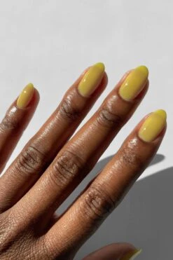 Citron Jelly -Cirque Colors Shop lauren swatch citron jelly 01 63218